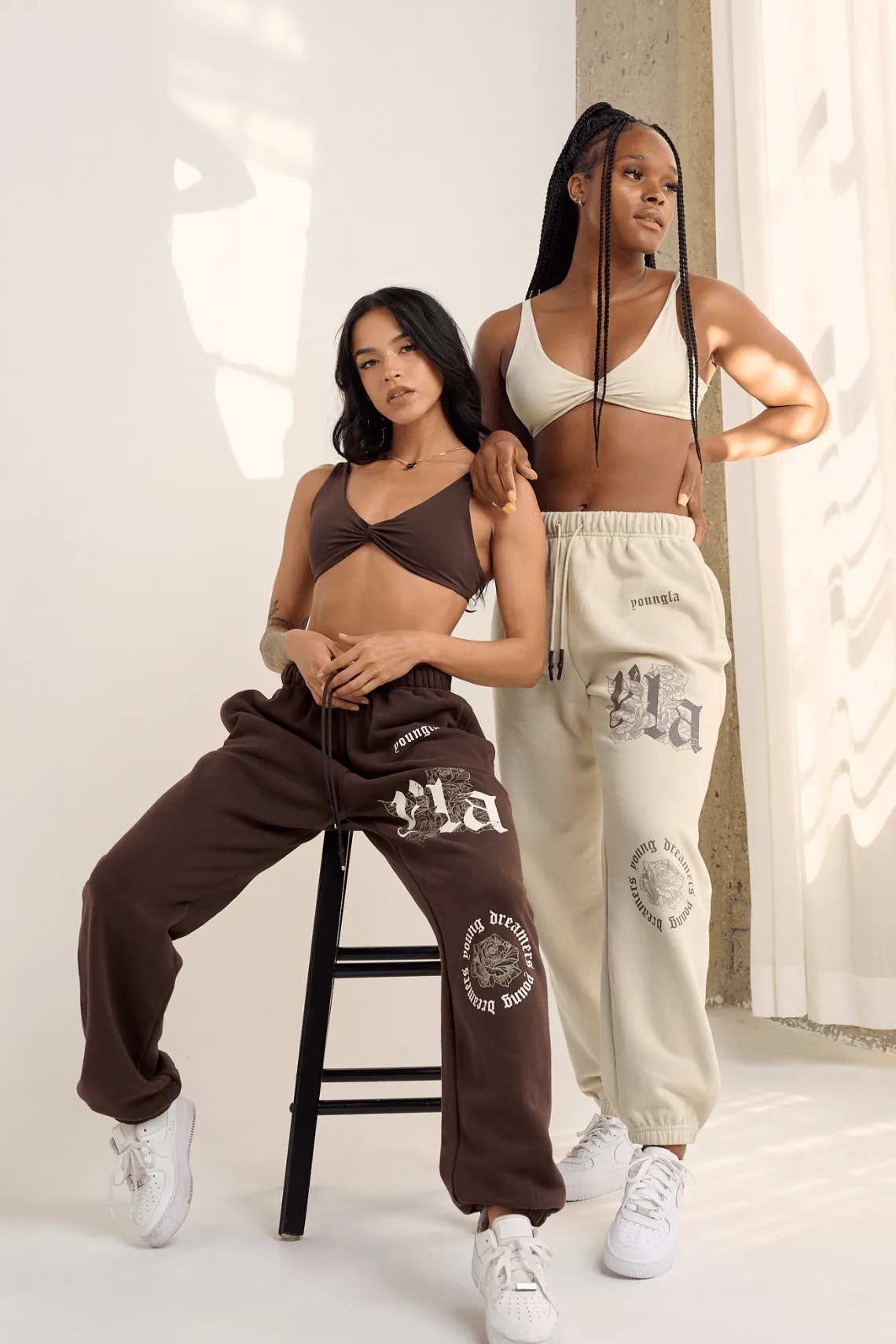 Bras<Youngla W326 Spiral Sports Bra Black|Brown|Desert Olive|Off-White