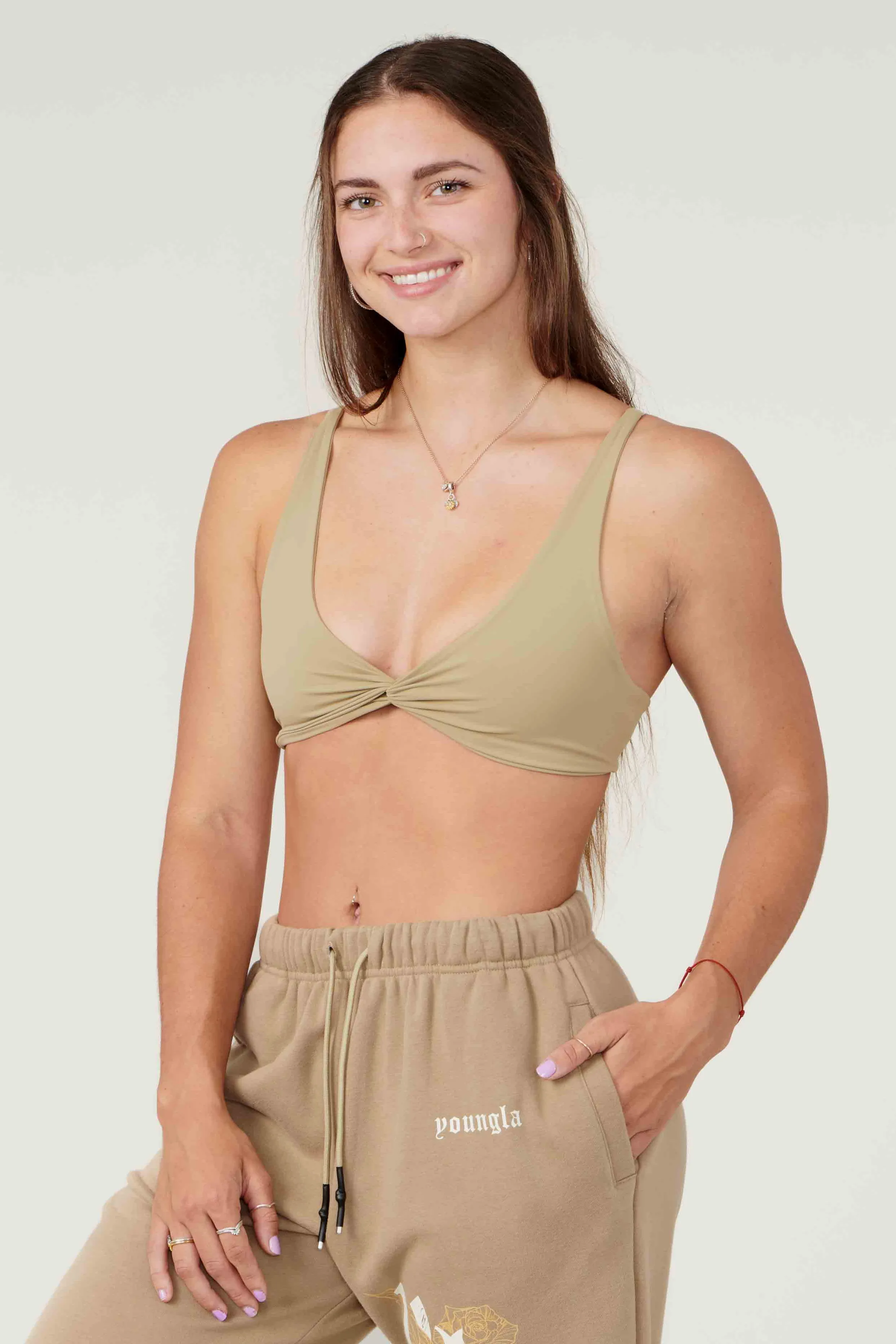 Bras<Youngla W326 Spiral Sports Bra Black|Brown|Desert Olive|Off-White
