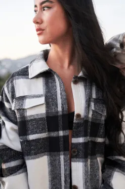 Outerwear<Youngla W515-Urban Shacket Taupe|Beige Plaid|Black|Black Plaid