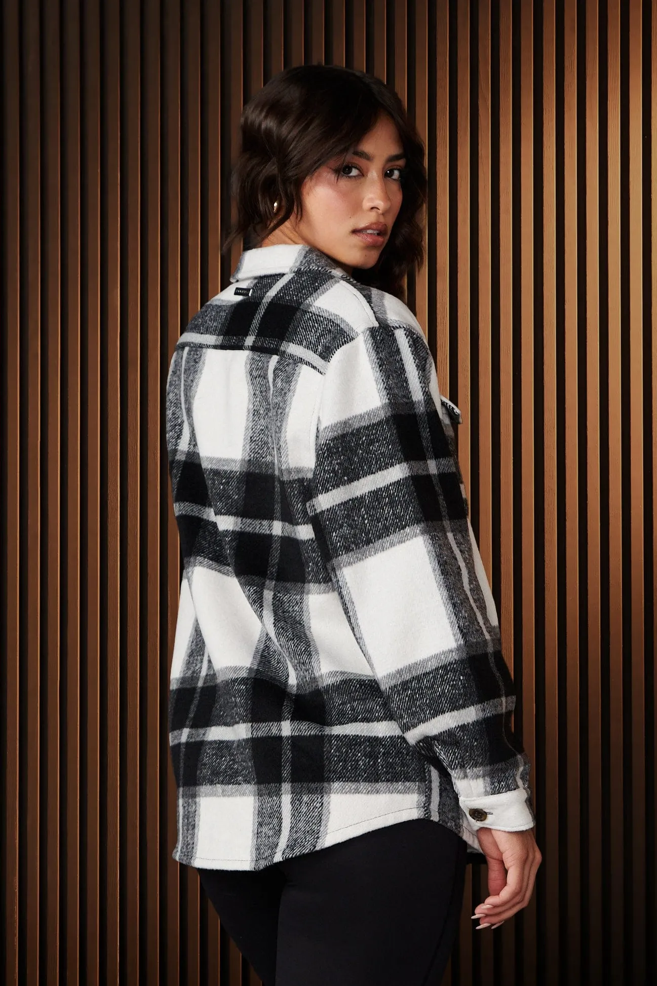 Outerwear<Youngla W515-Urban Shacket Taupe|Beige Plaid|Black|Black Plaid